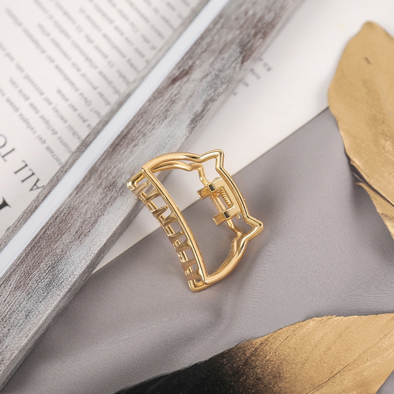 New Women Elegant Hollow Geometric Metal Hair Claw